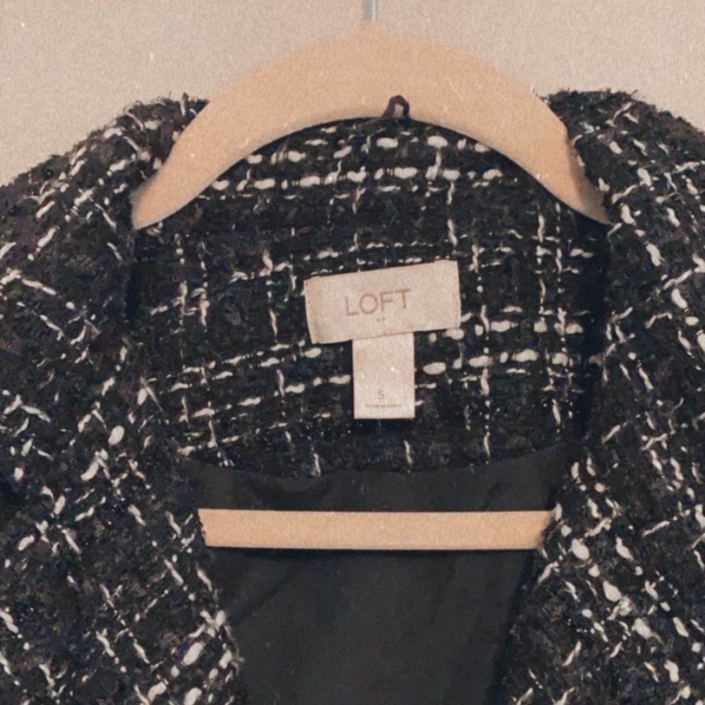 Vest - Picture 4 of 5